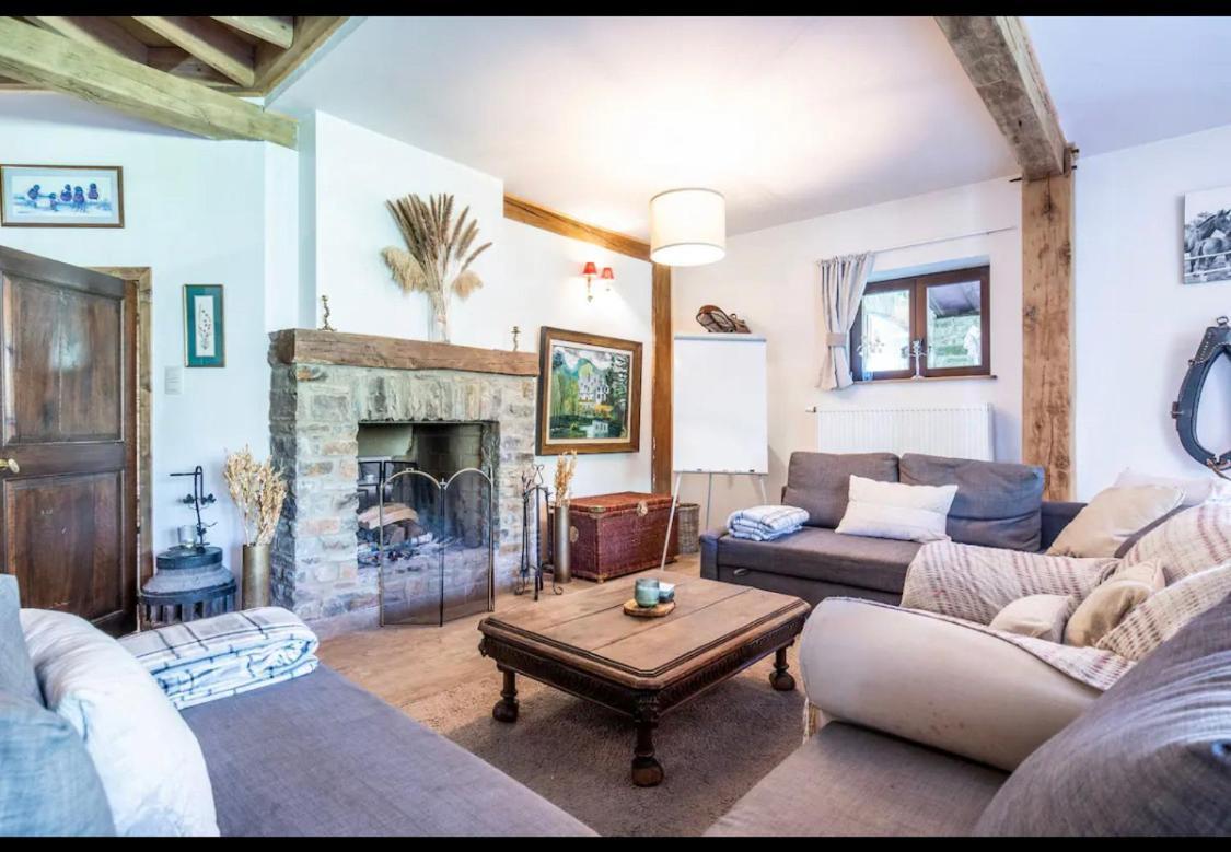 Apartament Les Ecuries De Lesse Libin Zewnętrze zdjęcie